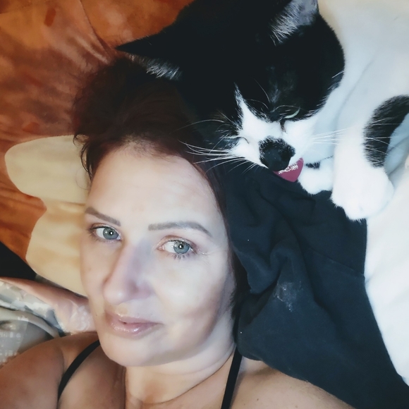 Meet your Posher, Jen - Picture 15 of 15